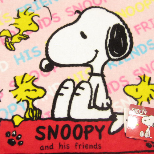 たくさん集めたくなっちゃう お友達へのプチギフトにも Peanuts ピーナッツ スヌーピー Snoopy ハンドタオルb ピンク スヌーピー の雑貨のおもちゃ箱バーグ