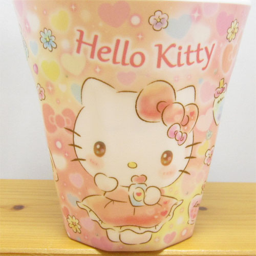 内側もキラキラかわいいイラスト入り サンリオキャラクターズ ハローキティ Hello Kitty Wプリントメラミンカップ キラキラショップ