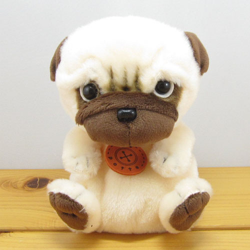 ふんわり小さなかわいいサイズ。手のひらにのせて和んでください♪サンアロー　オリジナルぬいぐるみ　potte　パグ　ぬいぐるみ