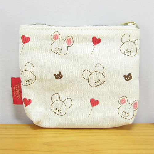 くまのがっこう　ティッシュポーチ　ハート