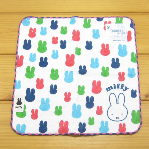 肌触りも吸水性も良いガーゼハンカチ♪ディック・ブルーナ　miffy　ミッフィーのふわふわハンカチーフ 2020 SUMMER　フェイス