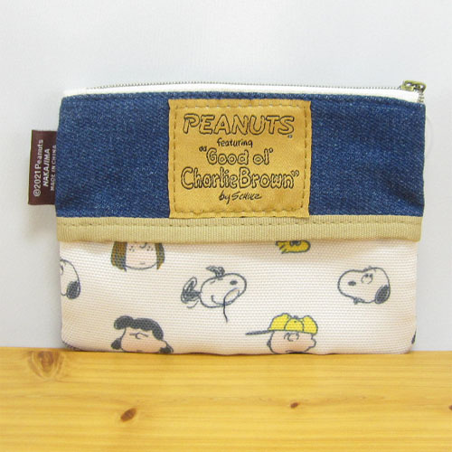 PEANUTS（ピーナッツ）　スヌーピー（SNOOPY）　WOW！シリーズ　ティッシュポーチ