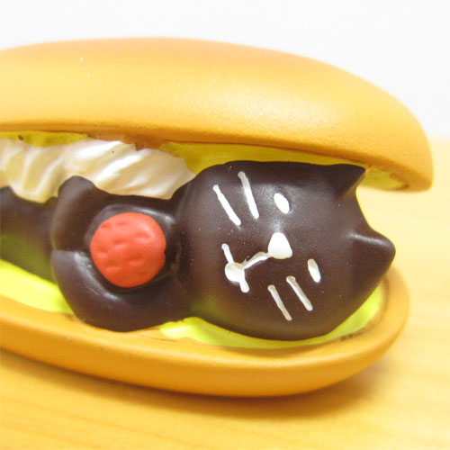 DECOLE（デコレ）　concombre（コンコンブル）　まったりマスコット　やまねこベーカリーシリーズ　ネコッペパン