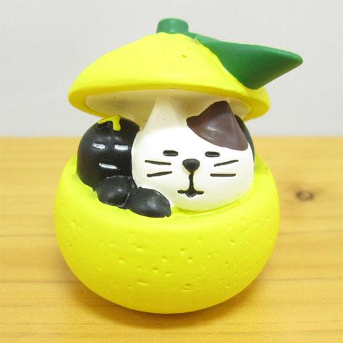 DECOLE（デコレ）　concombre（コンコンブル）　2022　お正月飾り　おせち猫・柚子黒豆